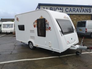 Elddis Xplore 304 2022