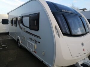 Swift Freestyle SE S4 EB 2017