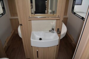 Coachman Pastiche 545 2017