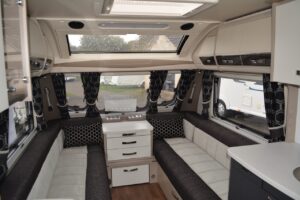 Sterling Continental 480 2017