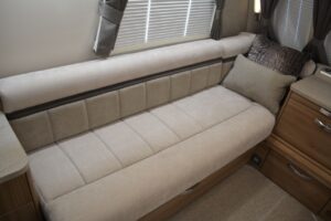 Swift Elegance 480 2019