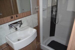 Coachman V.I.P 575 2018